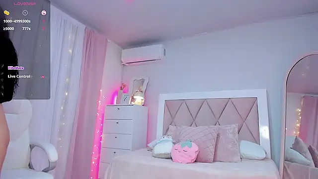 ania sweet18 online show from 02/22/25, 12:16