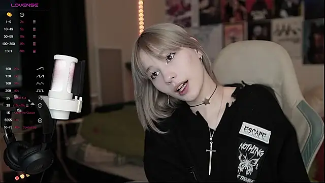 Snapshot of Traharaa chatting on 02/26/26, 02:38 Traharaa online show from 02/26/26, 02:38