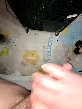 Snapshot of Dickfun2024 chatting on 03/06/25, 11:53 Dickfun2024 online show from 03/06/25, 11:53