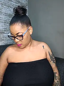 ExclusiveLeexx online show from 03/04/25, 05:24