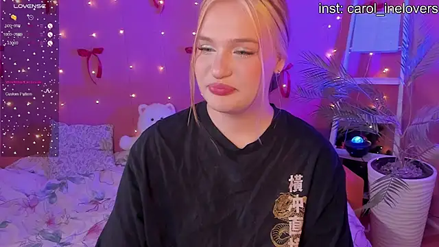 CarolineLovers online show from 01/15/26, 10:57