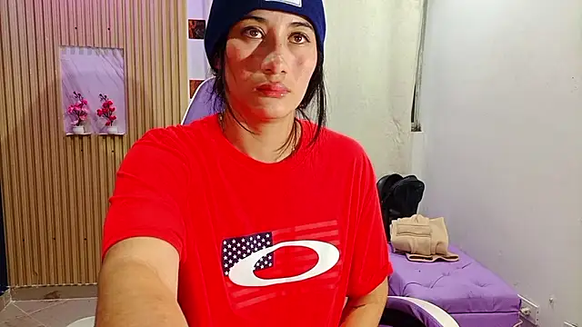 Cataleyalove ADY online show from 10/30/25, 11:11