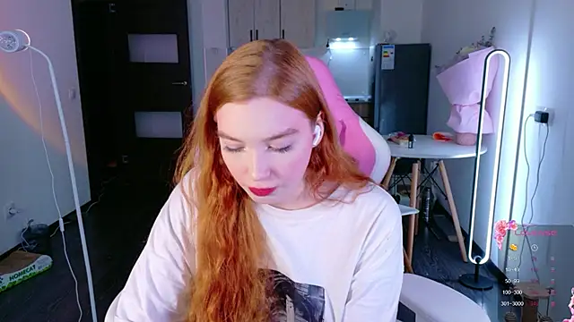 cinnabon girls online show from 03/16/26, 02:21