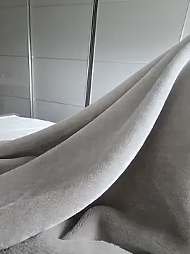 Hardmard online show from 04/14/26, 03:51