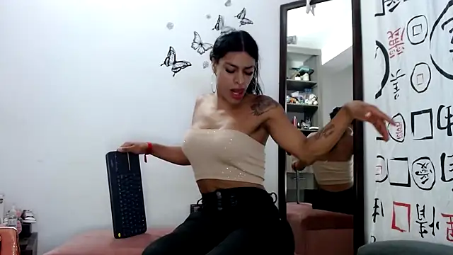 golositha29 online show from 10/18/25, 09:48