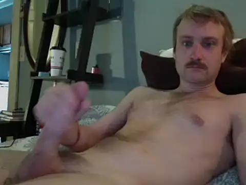 Snapshot of PeterDerzzz chatting on 03/17/26, 03:48 PeterDerzzz online show from 03/17/26, 03:48