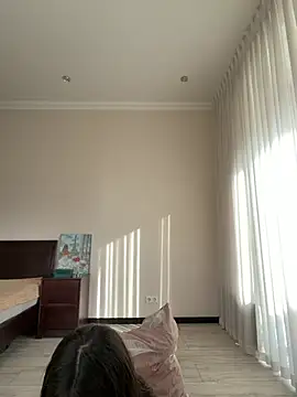 Hott Lolla online show from 01/13/26, 08:30