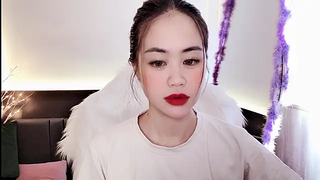 Snapshot of witch-39 chatting on 02/21/25, 09:13 witch-39 online show from 02/21/25, 09:13