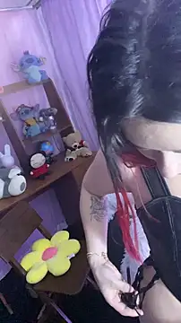 corallwells online show from 12/13/25, 11:10