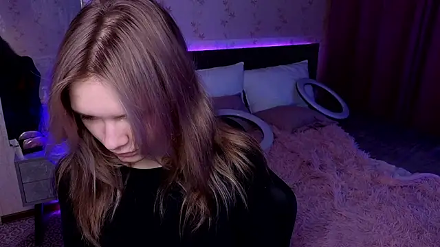 LitaBrom online show from 12/18/24, 01:05