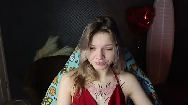 LitaBrom online show from 03/06/25, 01:05