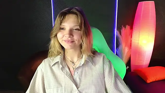 LitaBrom online show from 09/21/25, 01:51