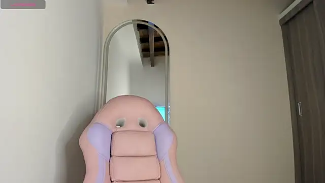 Akanecox online show from 03/30/26, 10:44