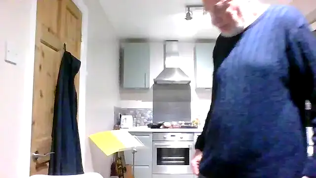 jimmybenido online show from 12/24/24, 05:13