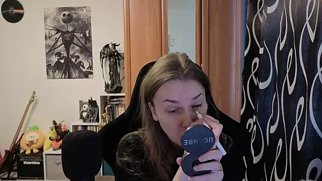 stellablondy online show from 10/11/25, 02:04