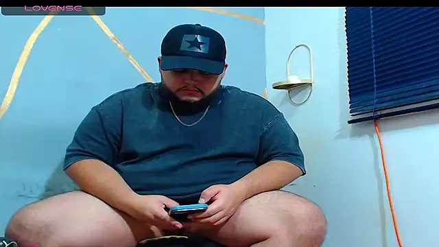 damian chubby online show from 11/18/25, 12:05