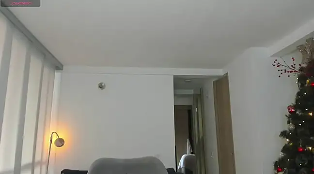 honeyann08 online show from 12/19/24, 08:13