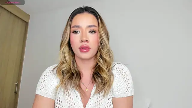 honeyann08 online show from 01/25/25, 06:24