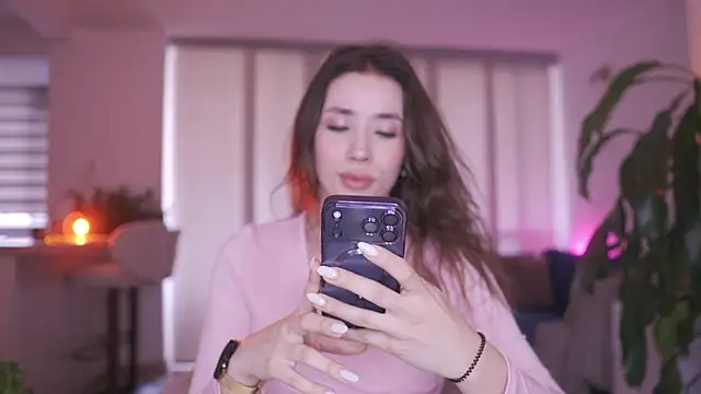 honeyann08 online show from 02/02/26, 09:57