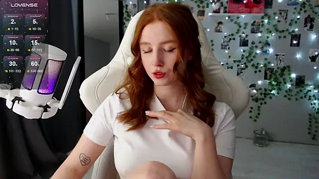 Meow babe online show from 01/07/25, 01:03