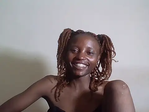 SexyNeedle22 online show from 05/21/26, 07:54