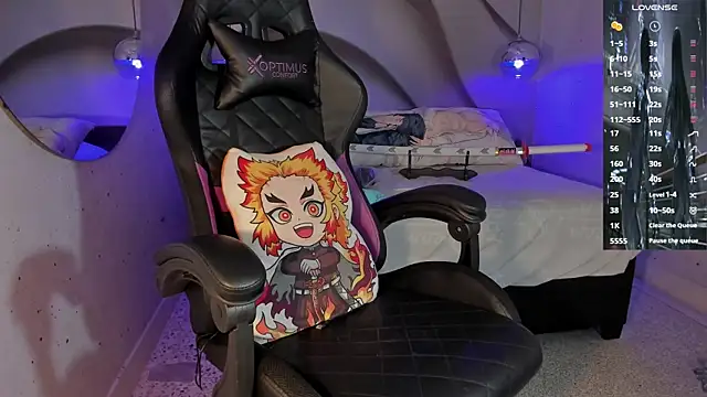 IamNayuta online show from 03/10/25, 08:23