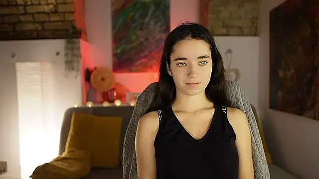 Gia Paige18 online show from 12/10/24, 09:12