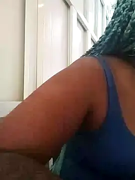 ELLA KELLY online show from 02/26/25, 12:14