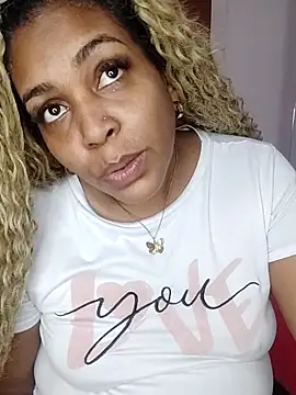 ELLA KELLY online show from 09/11/25, 11:54