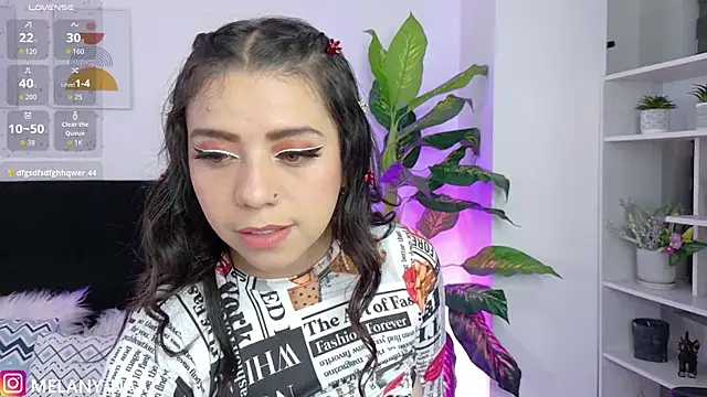 melany naa online show from 10/26/25, 01:22