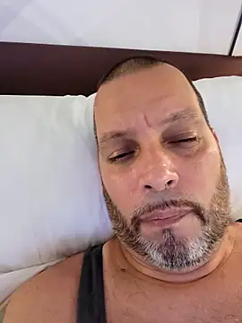 Just2much online show from 10/01/25, 11:11