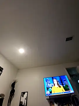 Just2much online show from 10/20/25, 12:05