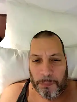 Just2much online show from 12/18/25, 02:39