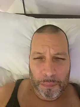 Snapshot of Just2much chatting on 02/05/26, 02:05 Just2much online show from 02/05/26, 02:05