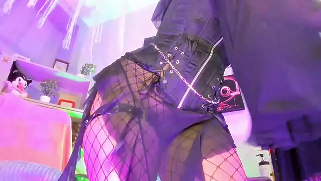 kuromi69 online show from 02/06/26, 05:12