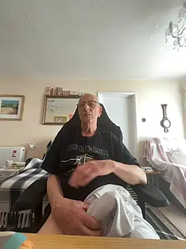 cutaboverest online show from 03/28/26, 03:55