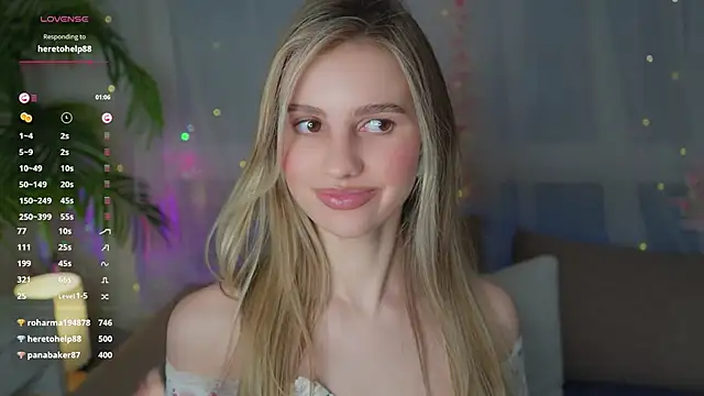 Snapshot of Fluffy-Angel chatting on 02/06/25, 02:26 Fluffy-Angel online show from 02/06/25, 02:26