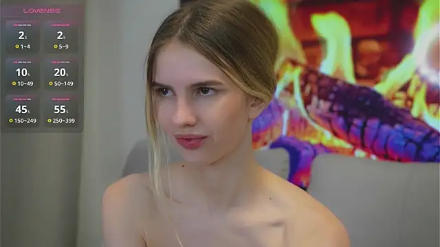 Fluffy-Angel online show from 12/04/25, 05:32