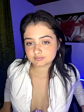 Stephania 18 online show from 12/03/24, 07:55