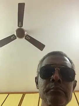 Lookin4Kinky Partner online show from 11/23/25, 05:46