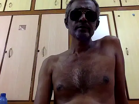 Lookin4Kinky Partner online show from 11/30/25, 06:01