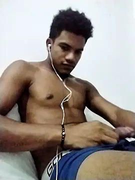 Snapshot of Gutierrez6383 chatting on 03/12/25, 02:30 Gutierrez6383 online show from 03/12/25, 02:30