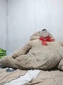 Snapshot of Gutierrez6383 chatting on 09/18/25, 05:37 Gutierrez6383 online show from 09/18/25, 05:37