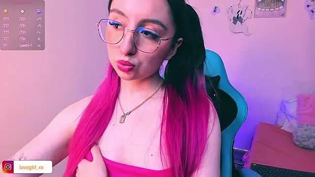 Julieta cott online show from 10/20/25, 03:29