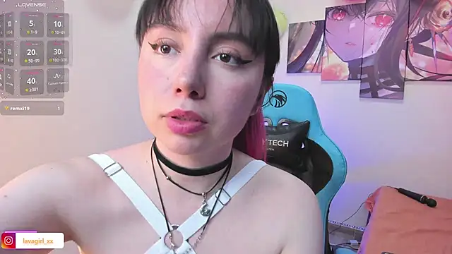 Snapshot of Julieta_cott chatting on 03/04/26, 10:38 Julieta cott online show from 03/04/26, 10:38