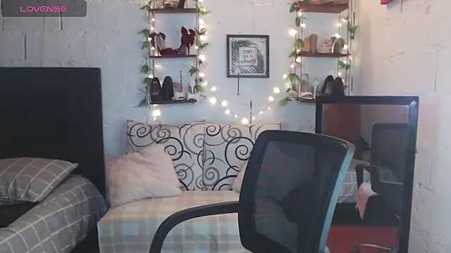 missrosario stepmoan online show from 04/24/26, 12:40