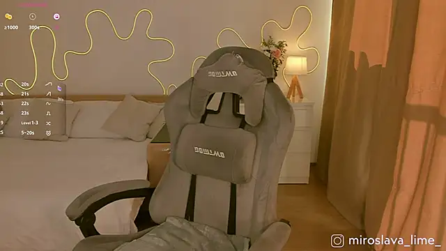 MiroslavaLime online show from 03/22/25, 06:00