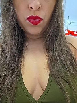 GatitaXD27 online show from 10/30/25, 09:55