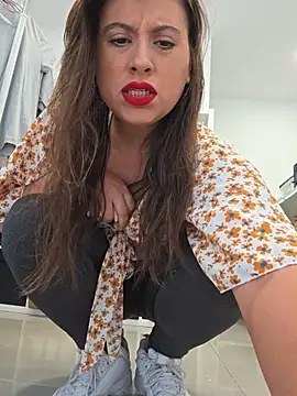 GatitaXD27 online show from 11/07/25, 10:04