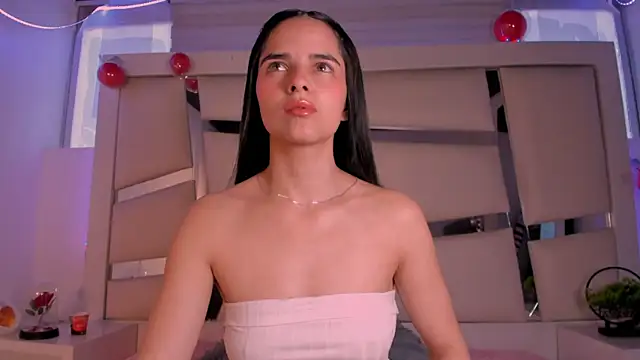 Snapshot of chrystal_js chatting on 01/13/26, 01:38 chrystal js online show from 01/13/26, 01:38